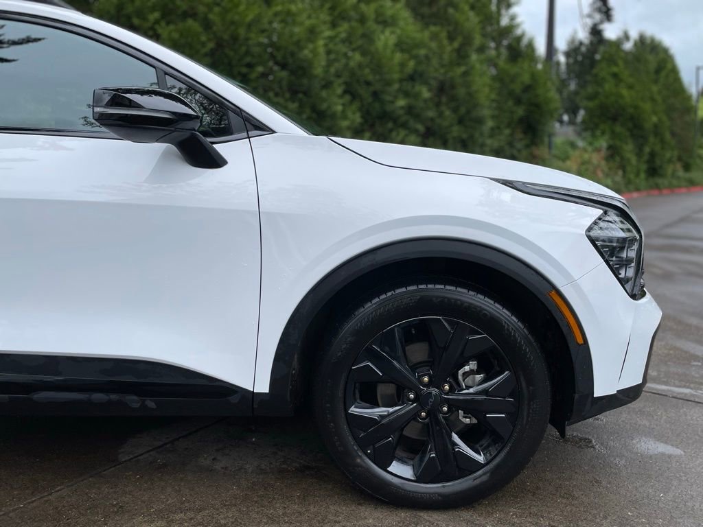 Used 2025 Kia Sportage X-Line w/ Premium Package image 2