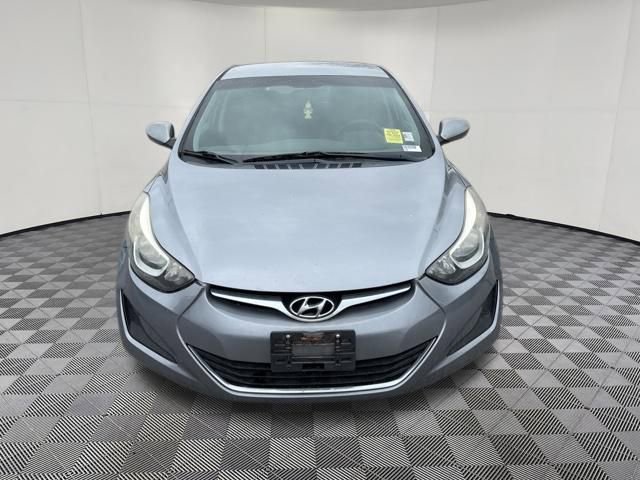 Used 2015 Hyundai Elantra SE image 11