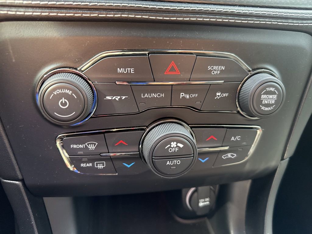 Used 2022 Dodge Charger SRT Hellcat w/ Carbon/Suede Interior Package image 27