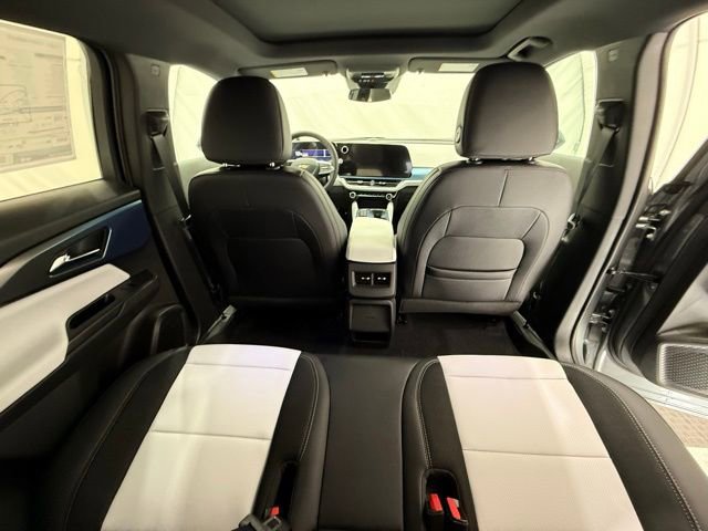 New 2026 Chevrolet Equinox EV LT FWD image 27