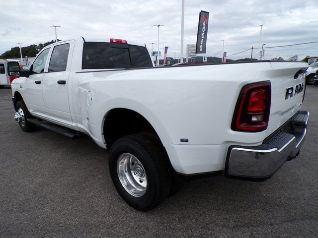 New 2026 RAM 3500 Tradesman image 3