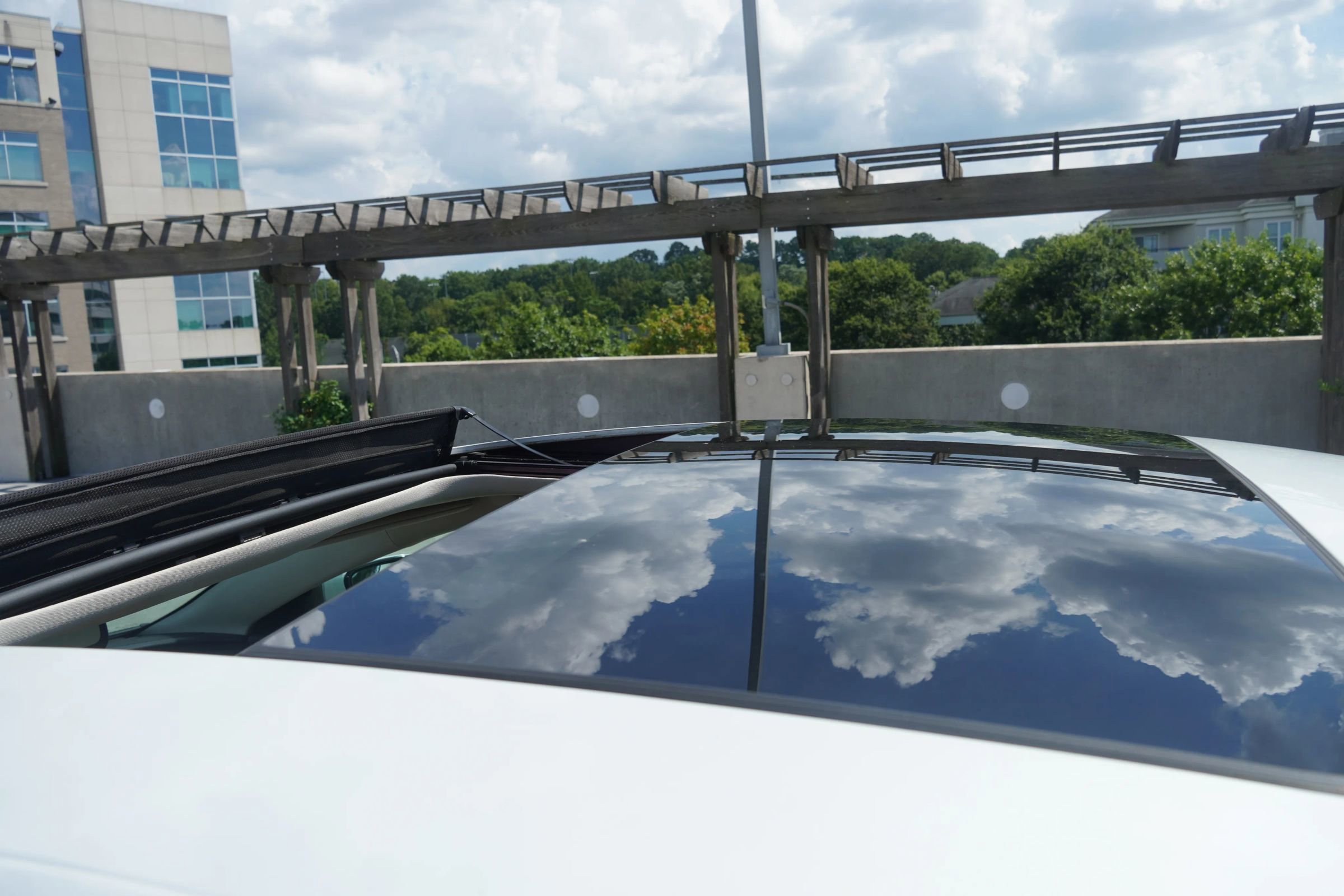 Used 2015 Chrysler 200 C w/ Navigation & Sound Group I image 30