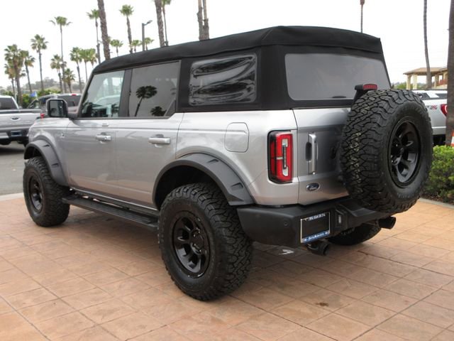 Used 2023 Ford Bronco Outer Banks AWD/4WD image 2