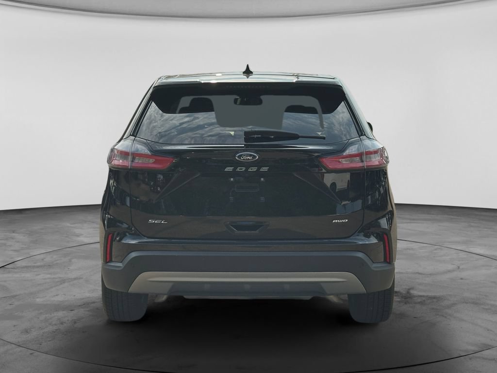 Used 2024 Ford Edge SEL AWD/4WD image 6