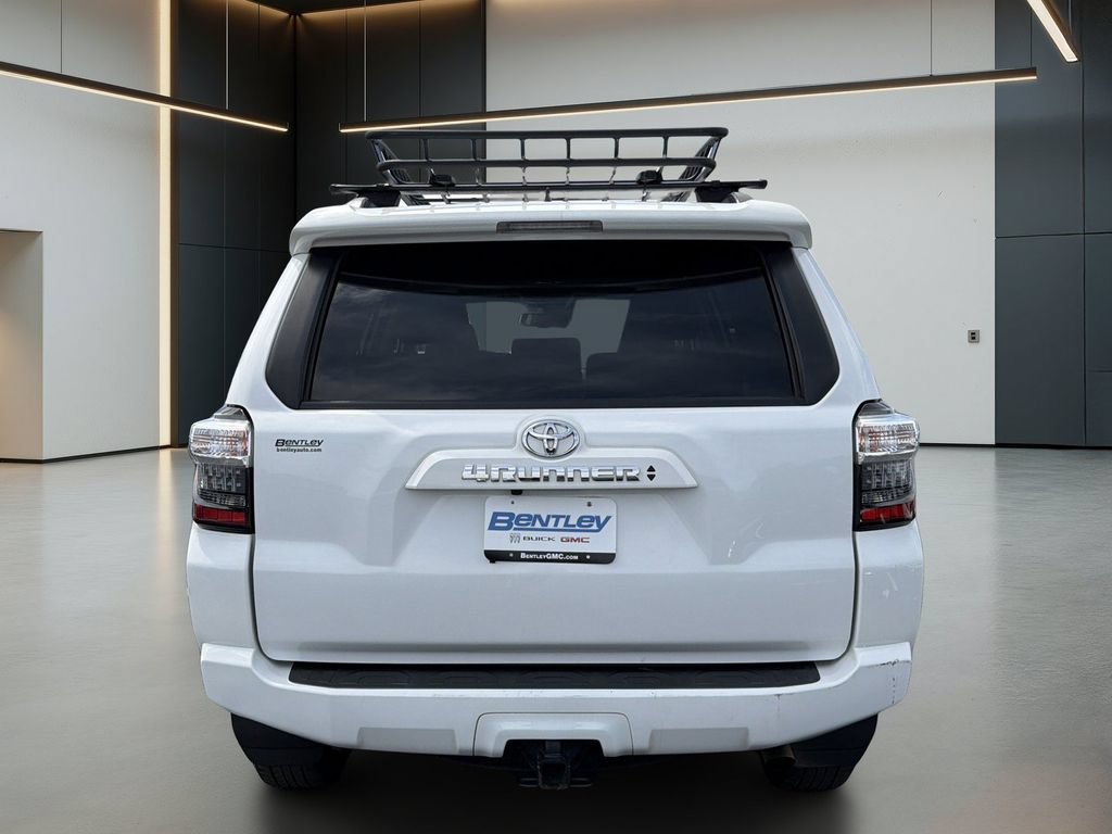 Used 2023 Toyota 4Runner SR5 Premium w/ Moonroof Package RWD image 5