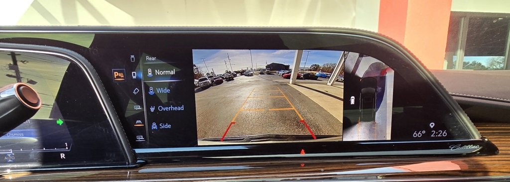 Used 2021 Cadillac Escalade Premium Luxury image 30