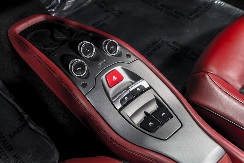 Used 2014 Ferrari 458 Spider RWD image 23