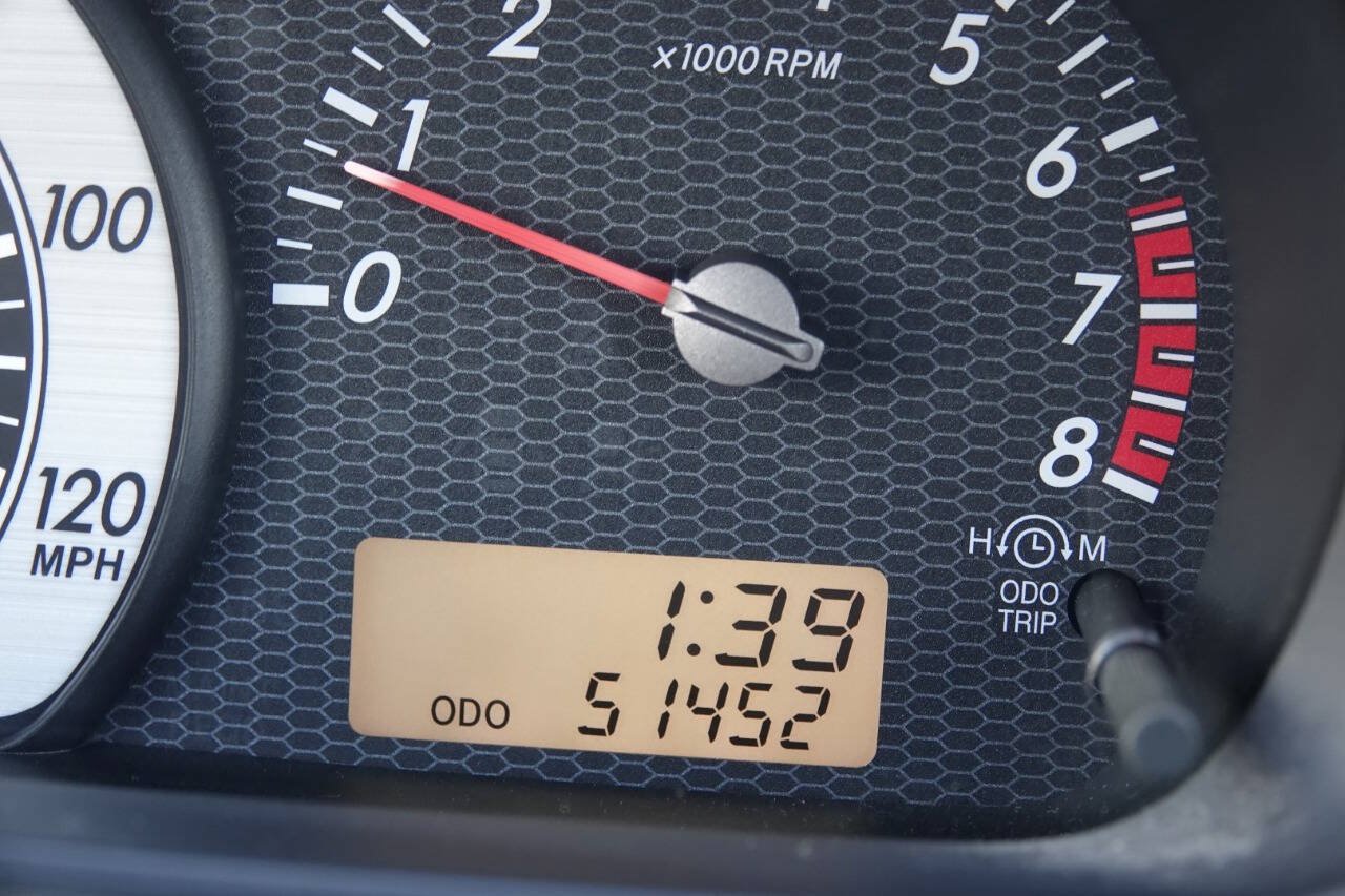Used 2006 Scion xA FWD image 7