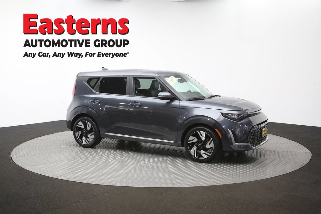 Used 2023 Kia Soul GT-Line FWD image 49