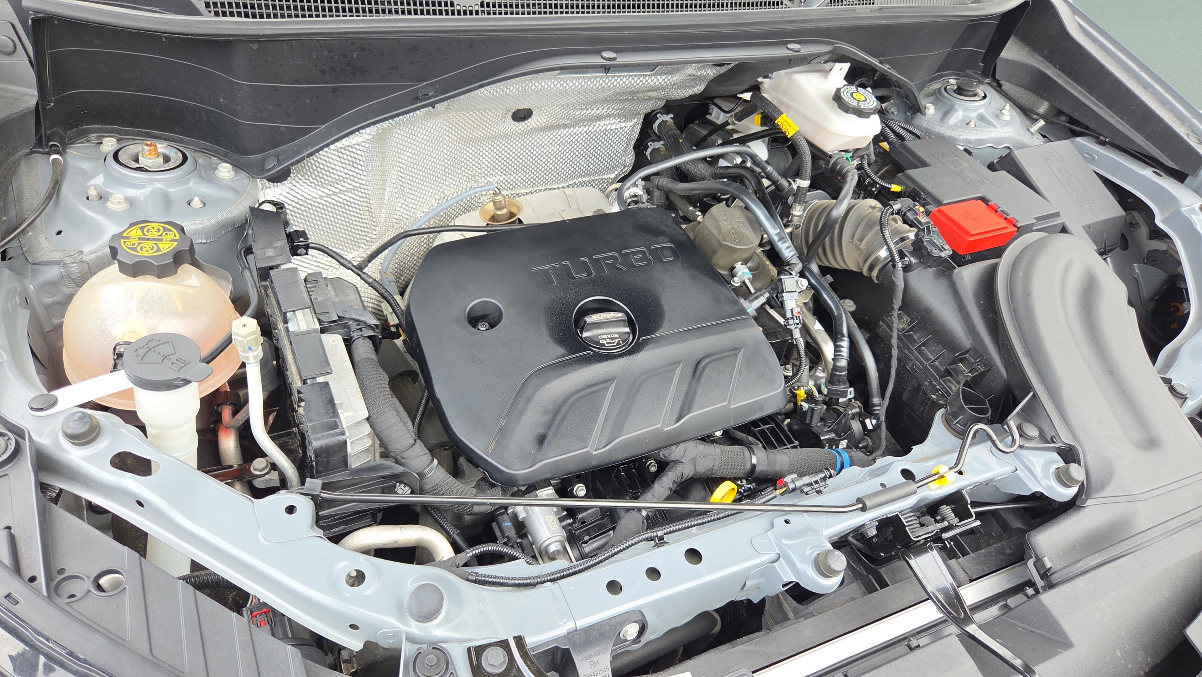 Used 2024 Buick Encore GX Sport Touring image 17
