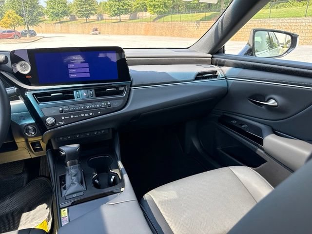 Used 2025 Lexus ES 350 w/ Premium Package FWD image 33