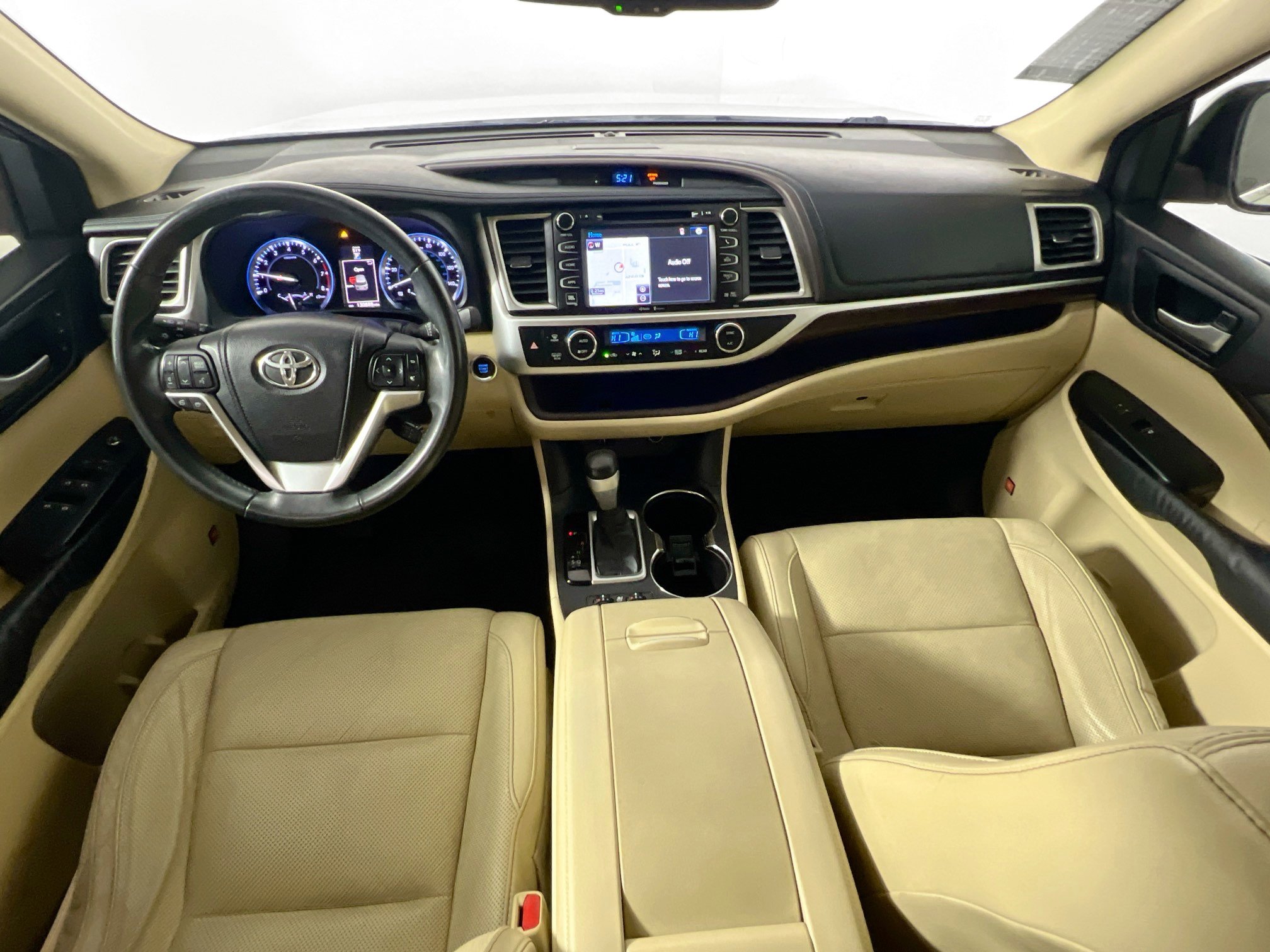 Used 2014 Toyota Highlander Limited image 30