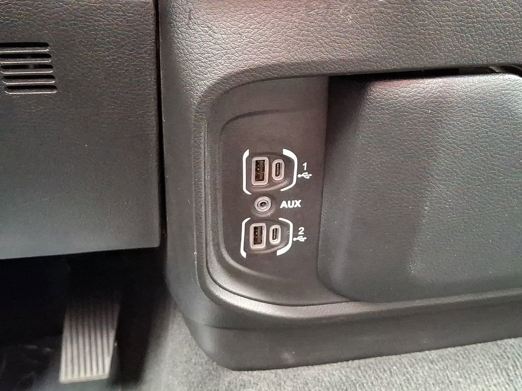 Used 2022 RAM 1500 Big Horn image 23