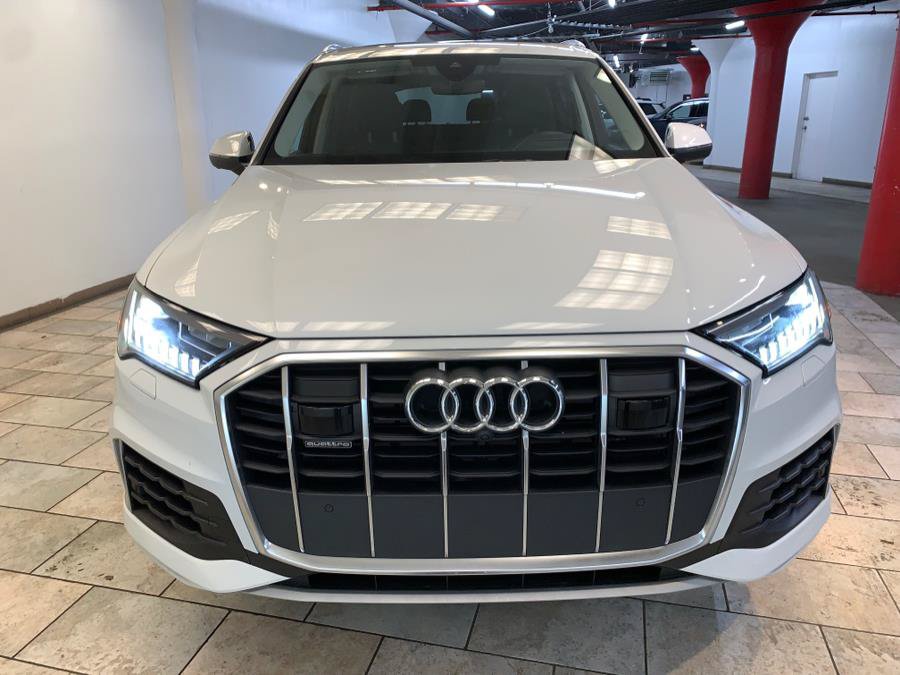 Used 2023 Audi Q7 3.0T Prestige AWD/4WD image 3