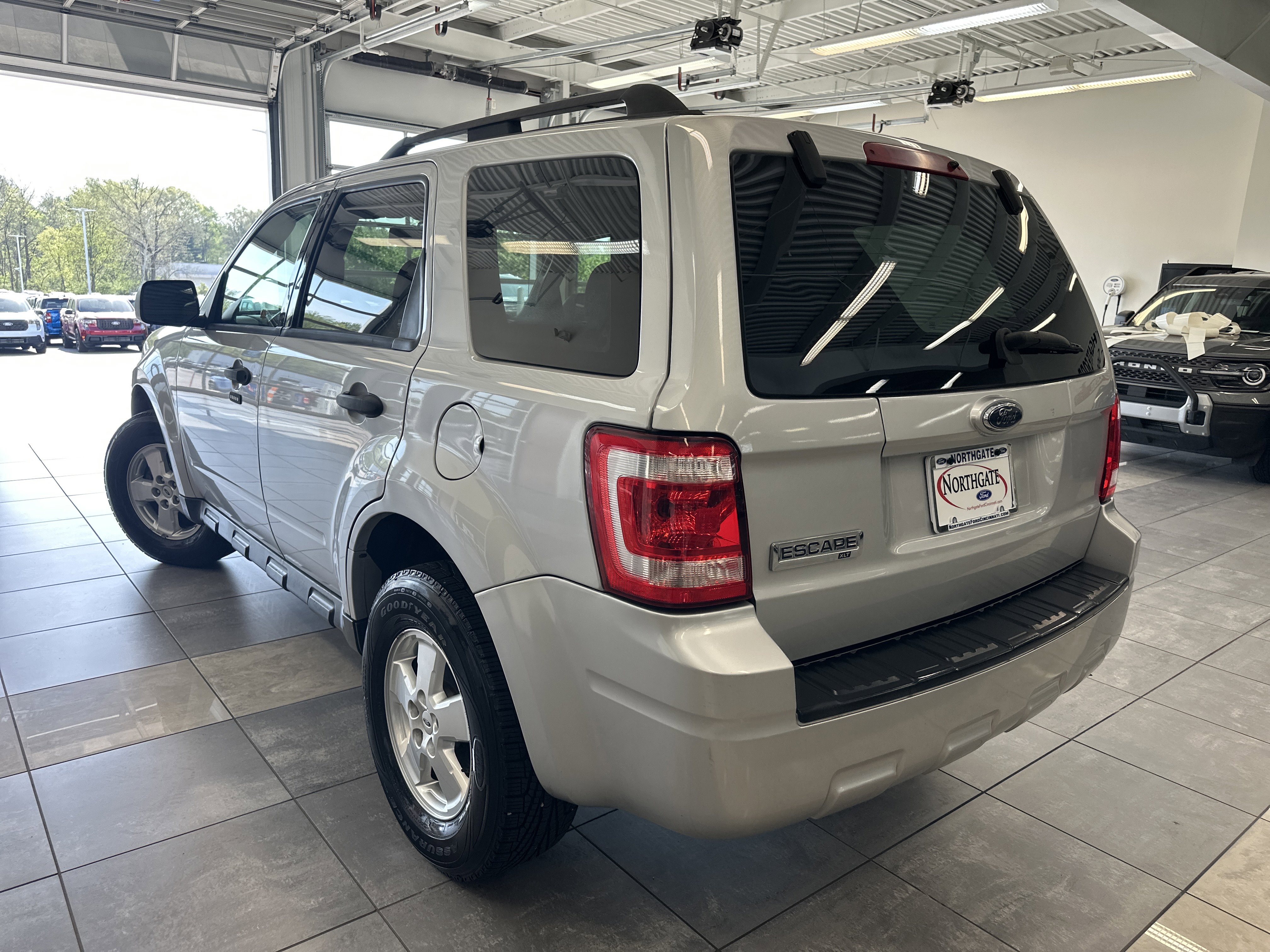 Used 2009 Ford Escape XLT FWD image 13