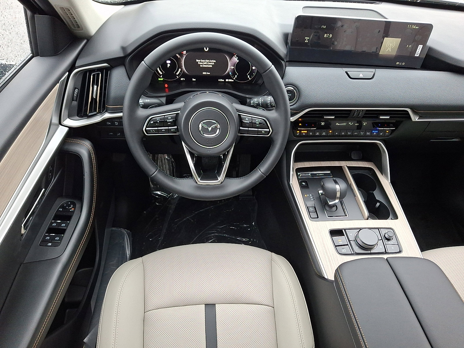 New 2026 MAZDA CX-90 Plug-In Hybrid w/ Preferred image 8