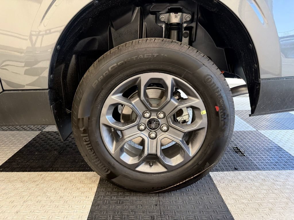 New 2026 Ford Maverick XLT w/ XLT Luxury Package AWD/4WD image 11