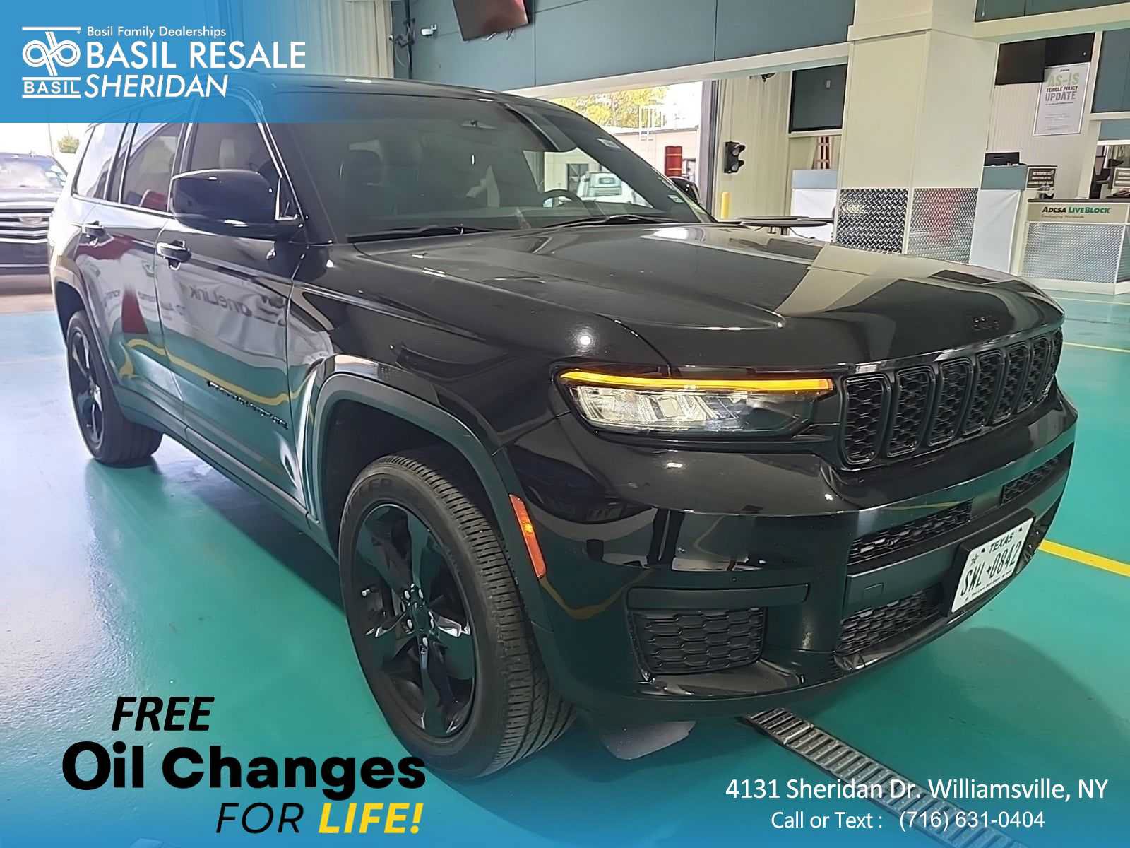 Used 2023 Jeep Grand Cherokee L Laredo AWD/4WD image 1