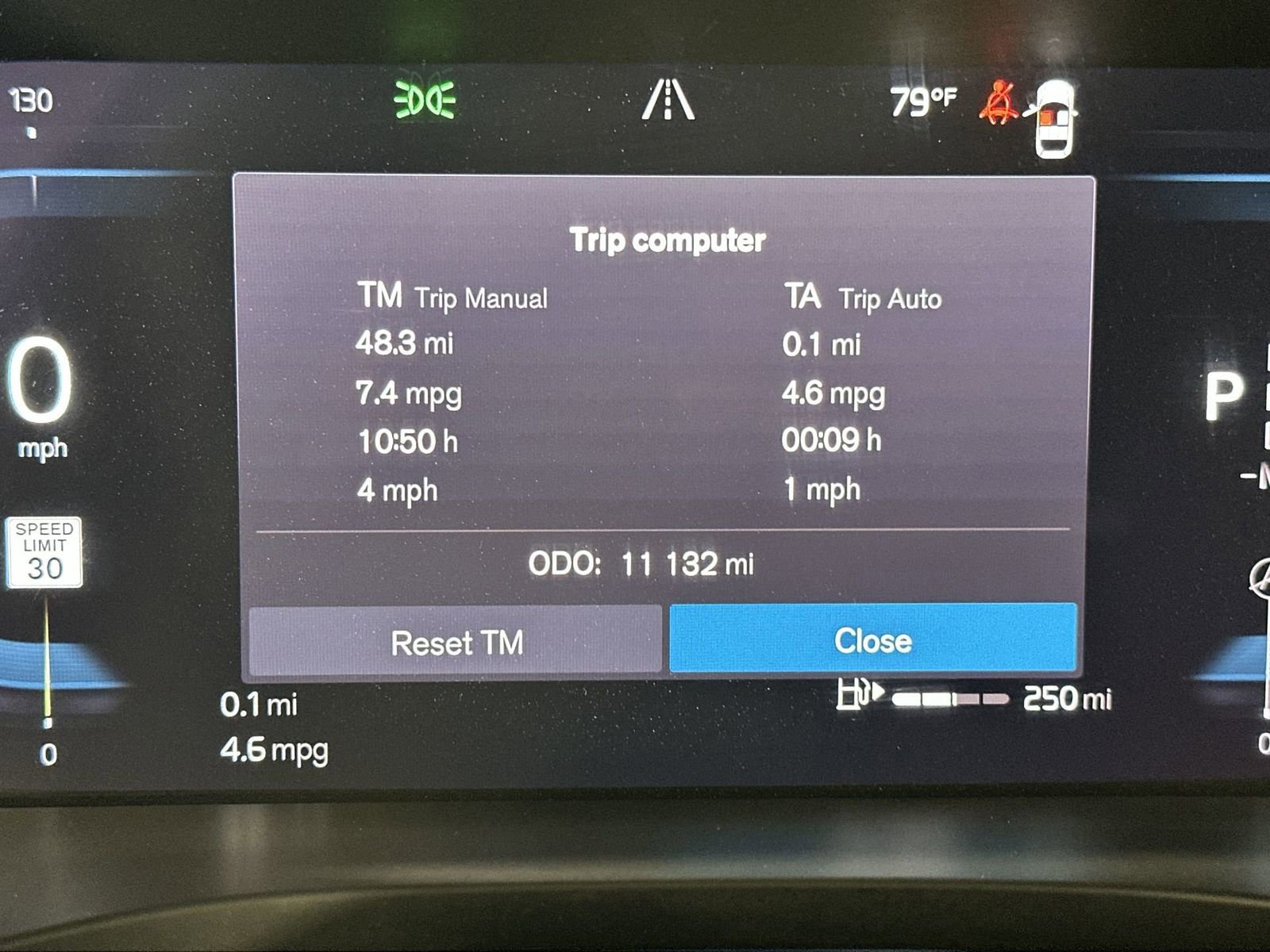 Used 2025 Volvo XC60 B5 Plus image 19