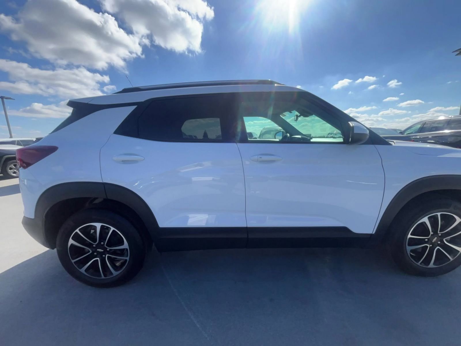 Used 2025 Chevrolet TrailBlazer LT image 15