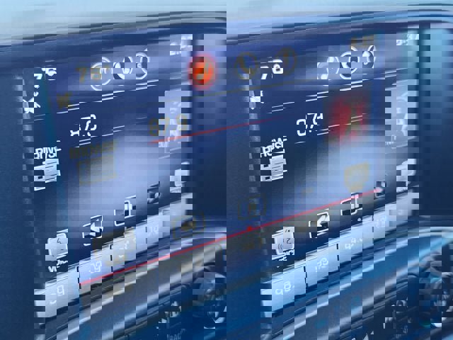 Used 2015 GMC Sierra 2500 Denali image 22