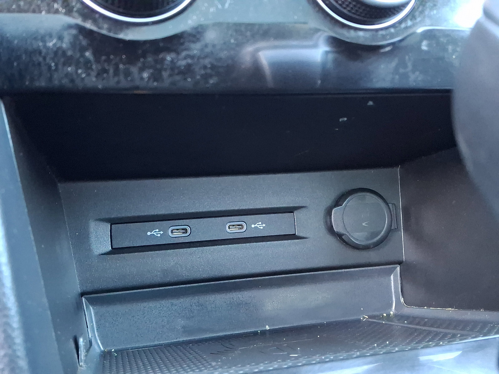 Used 2022 Volkswagen Taos SEL image 26