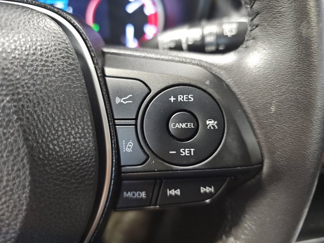 Used 2023 Toyota RAV4 XLE Premium AWD/4WD image 22