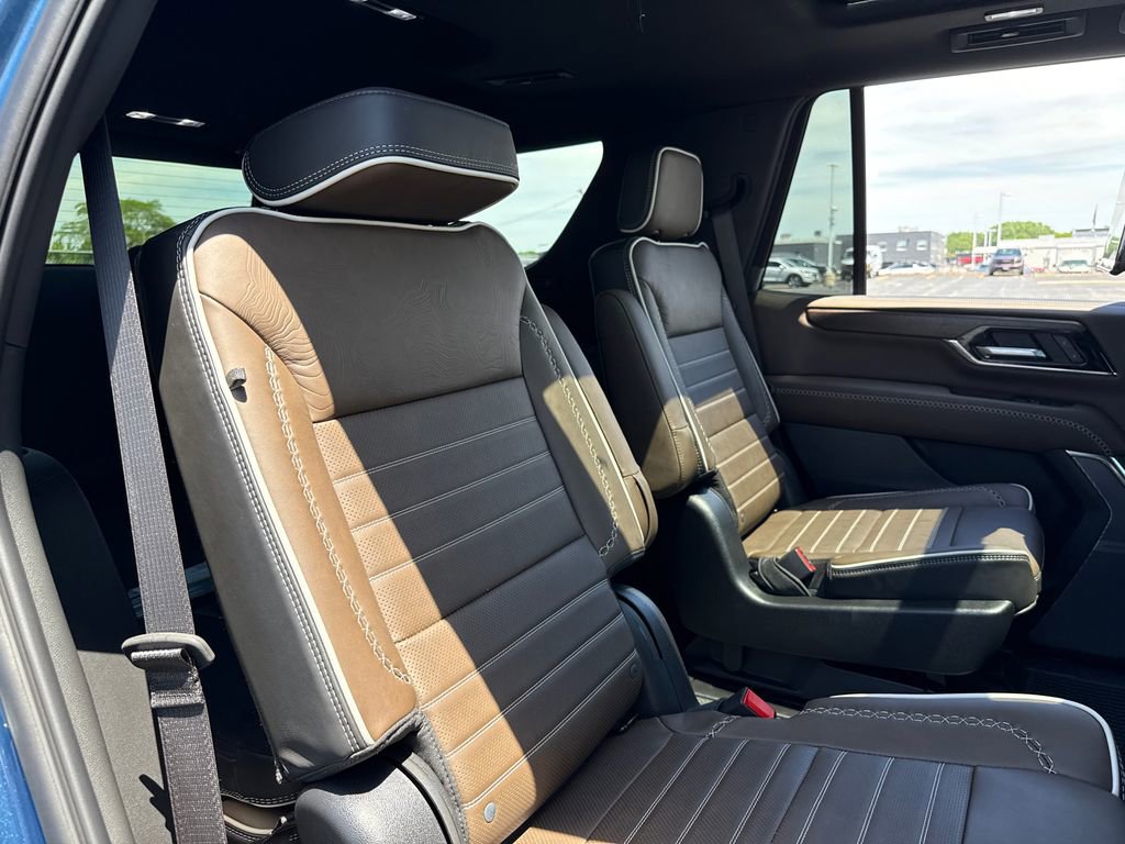 New 2026 GMC Yukon Denali Ultimate AWD/4WD image 38