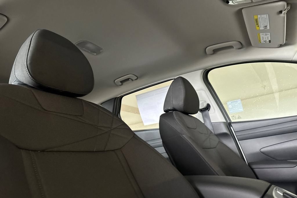 New 2026 Hyundai Tucson SE FWD image 17