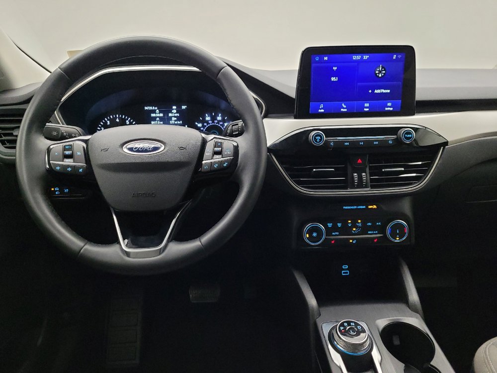 Used 2022 Ford Escape SE w/ Cold Weather Package image 22