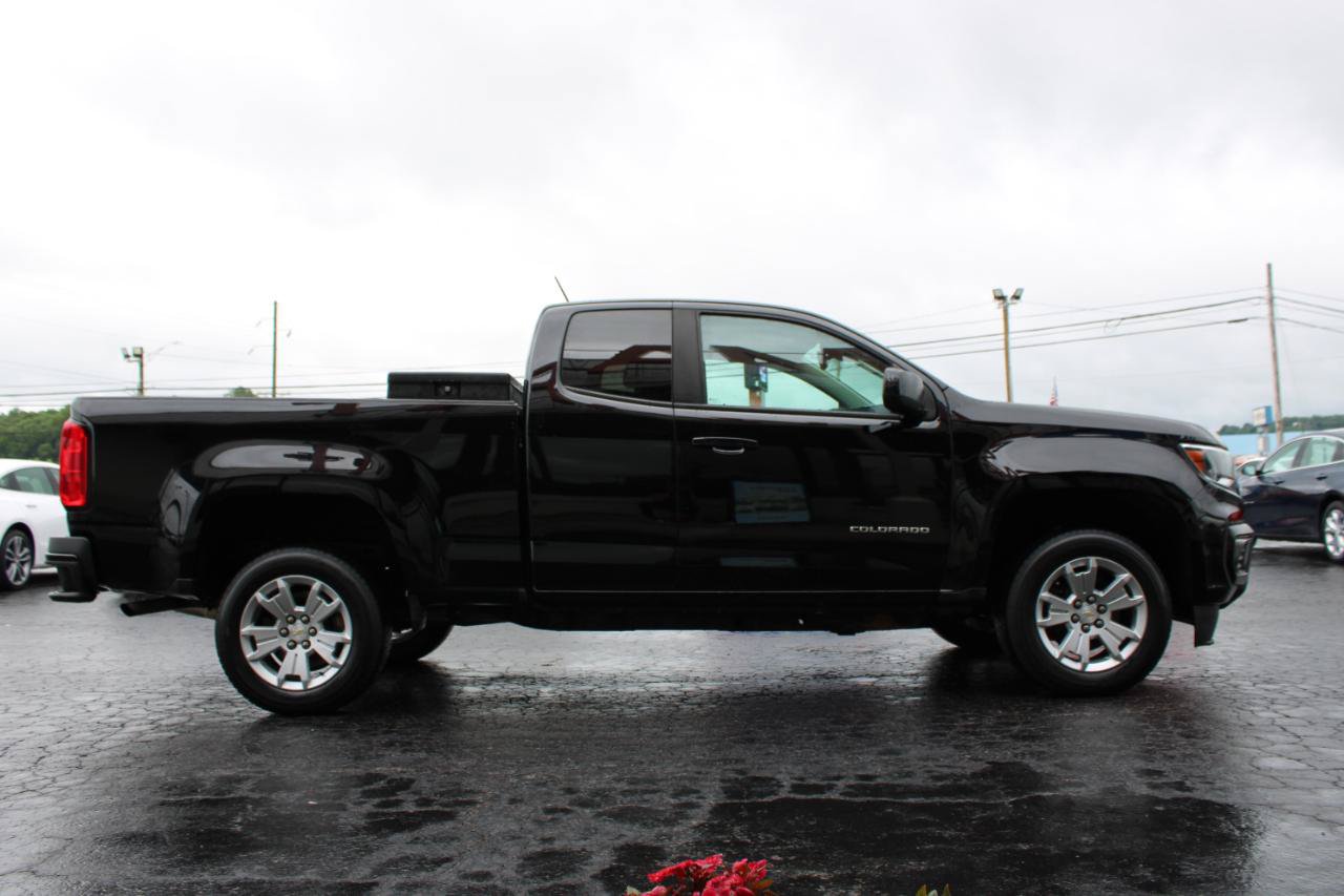 Used 2021 Chevrolet Colorado LT w/ Fleet Safety Package RWD image 3