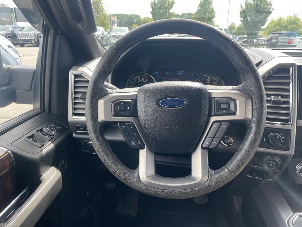 Used 2016 Ford F150 Platinum w/ Equipment Group 701A Luxury AWD/4WD image 25