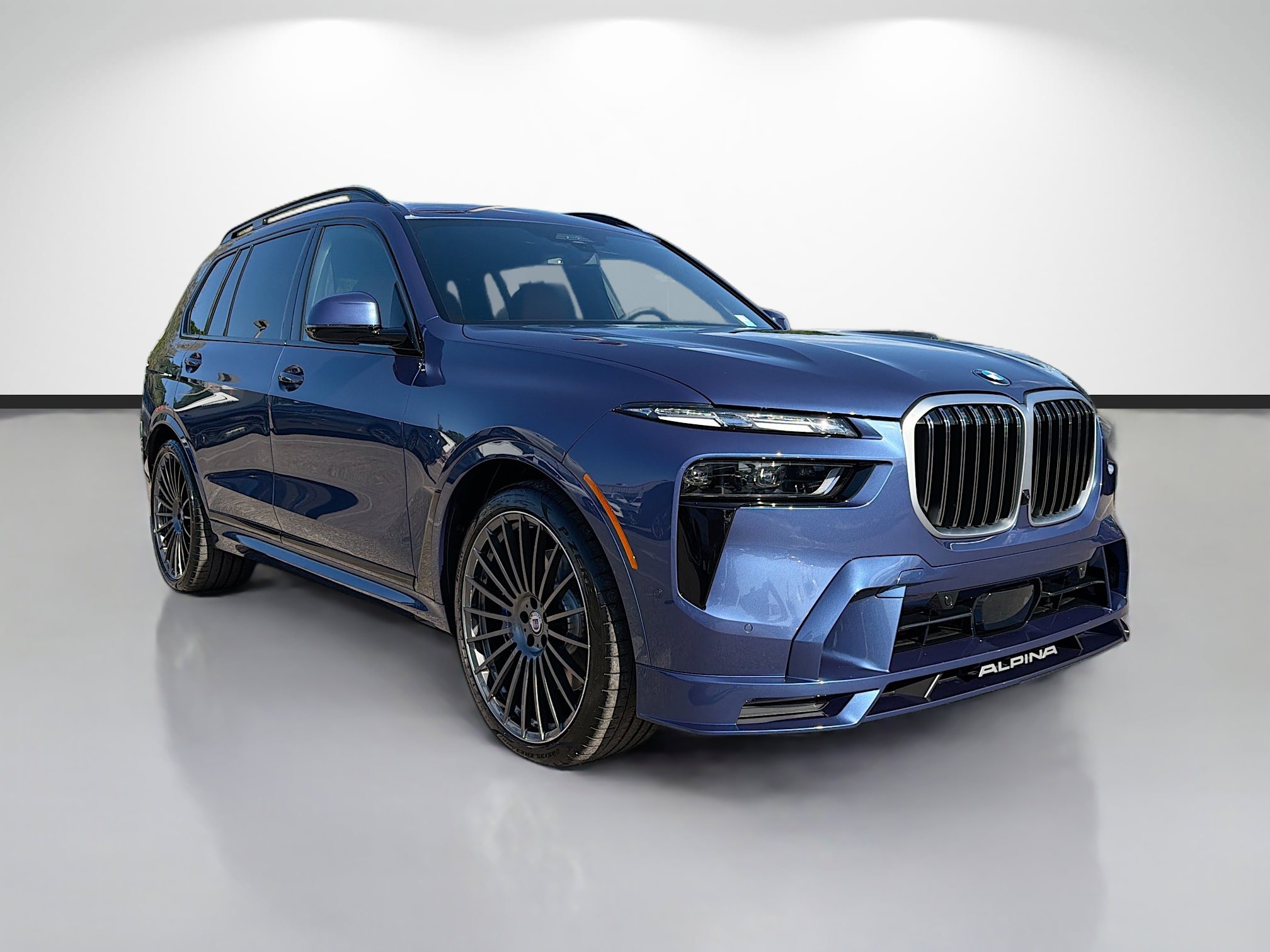 New 2026 BMW ALPINA XB7 image 1