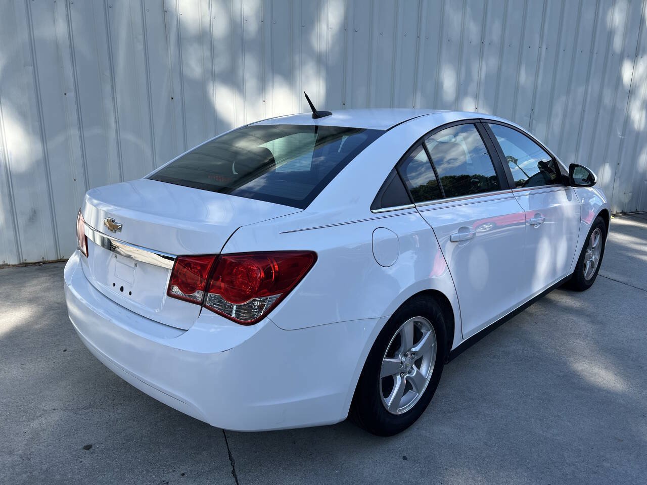 Used 2014 Chevrolet Cruze LT FWD image 3