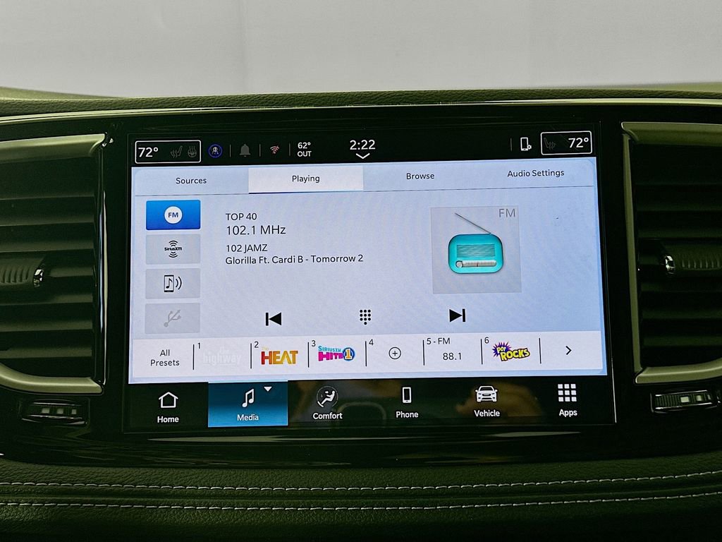 New 2027 Chrysler Pacifica Select FWD image 13
