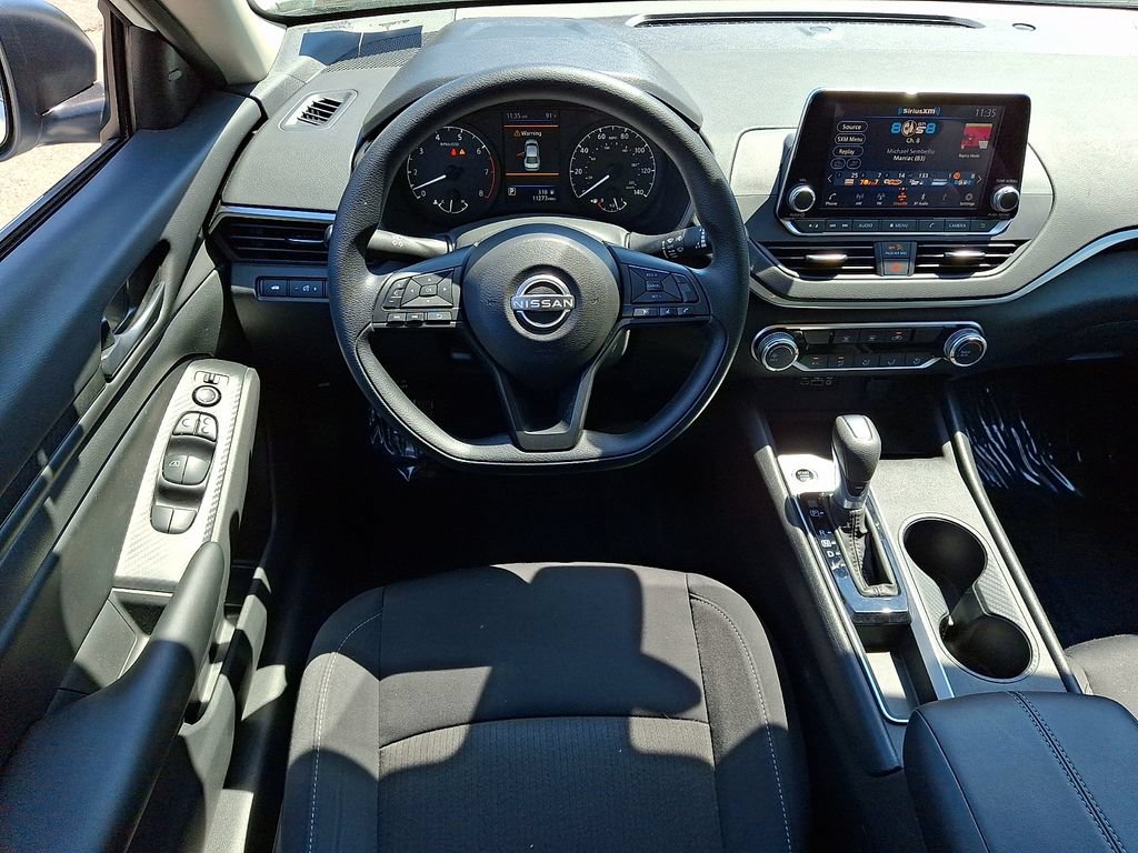 Certified 2025 Nissan Altima 2.5 S FWD image 12
