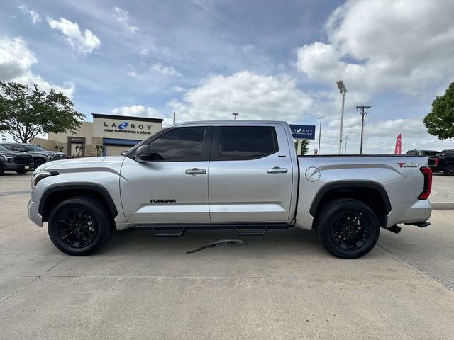 Used 2024 Toyota Tundra SR5 w/ SR5 Premium Package AWD/4WD image 2