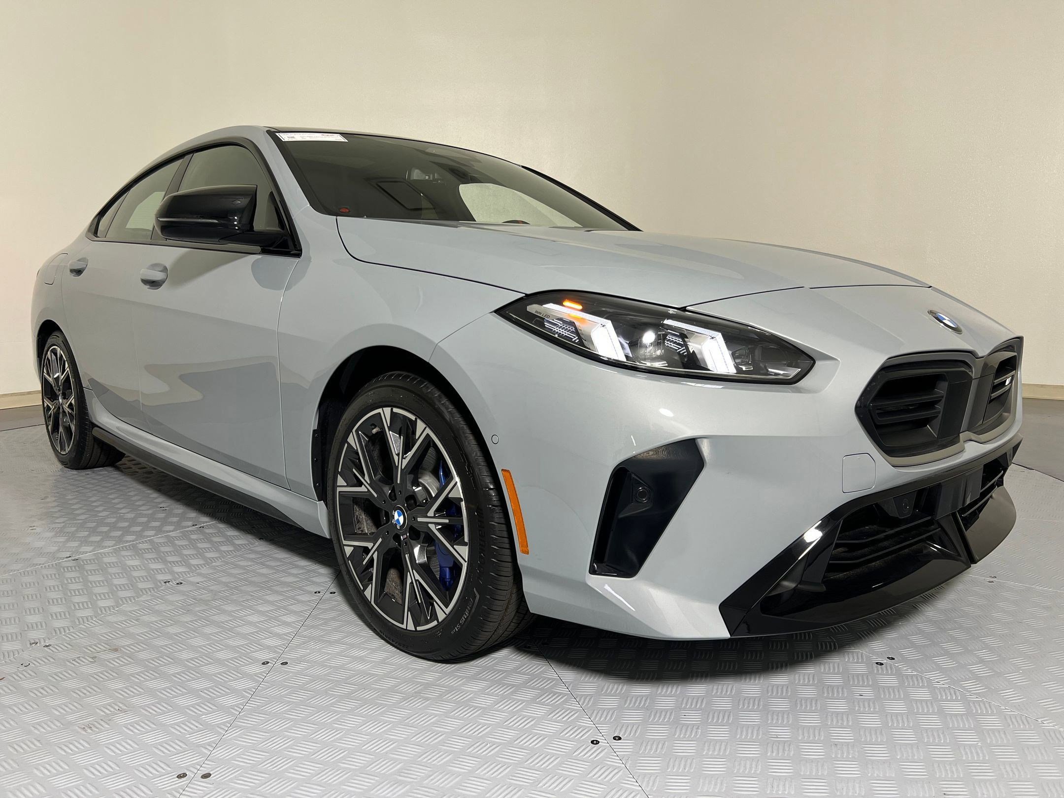 Used 2025 BMW M235i xDrive w/ Premium Package AWD/4WD image 7