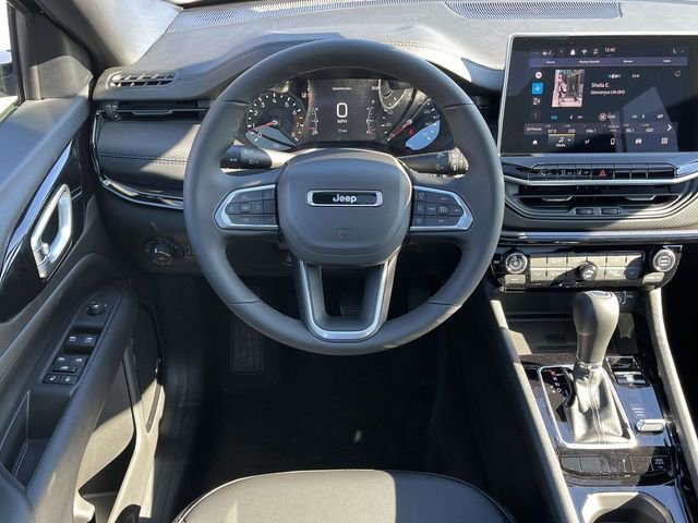 New 2026 Jeep Compass Latitude w/ Sun and Sound Group image 15