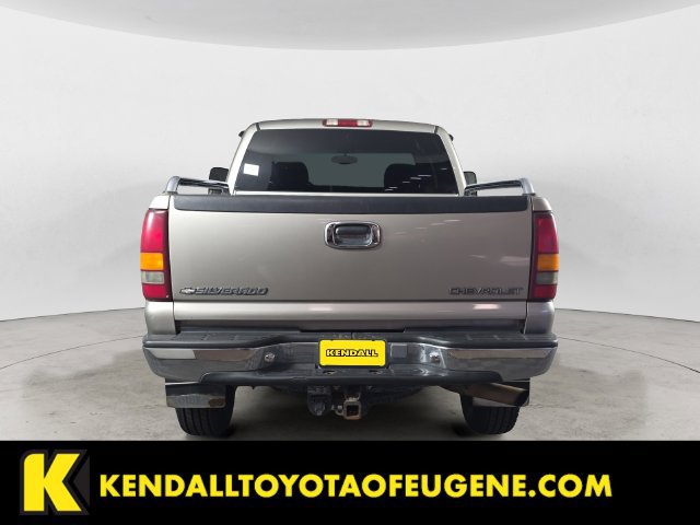 Used 2001 Chevrolet Silverado 2500 LS AWD/4WD image 5
