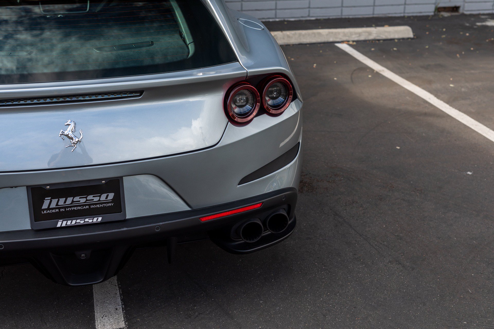 Used 2018 Ferrari GTC4Lusso T RWD image 29