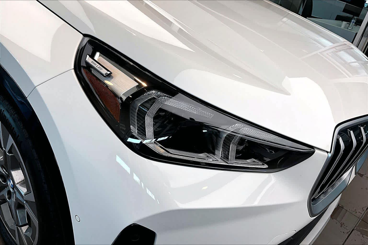 Used 2025 BMW X1 xDrive28i w/ Convenience Package AWD/4WD image 53