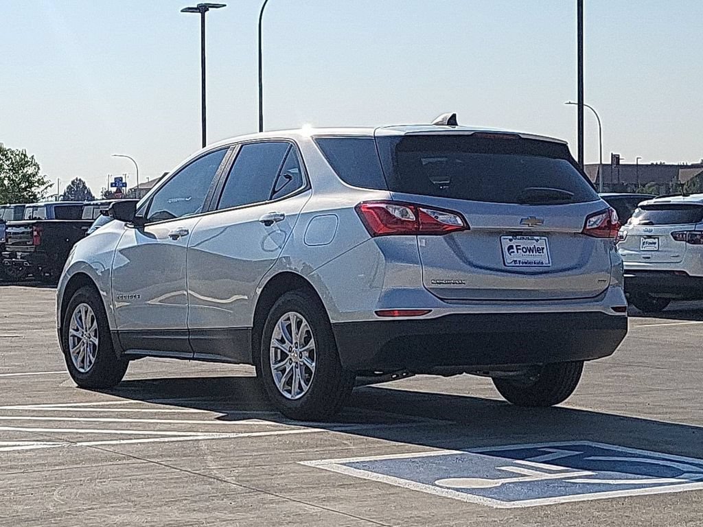 Used 2020 Chevrolet Equinox LS AWD/4WD image 6