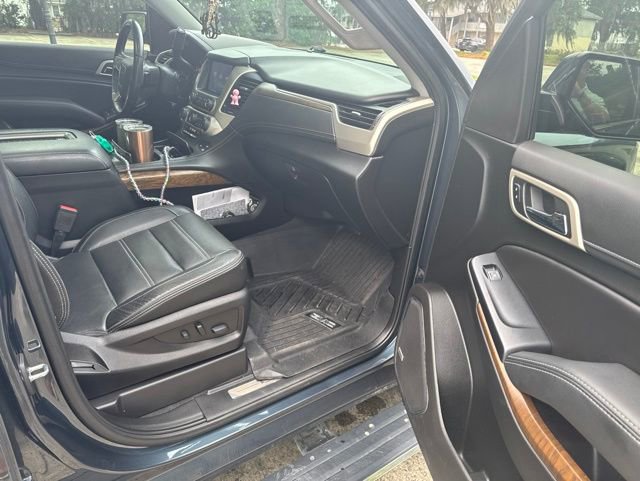 Used 2019 GMC Yukon Denali w/ Denali Ultimate Package RWD image 4