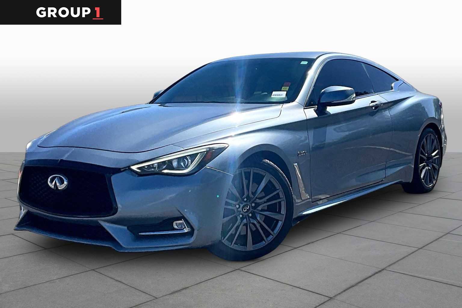 Used 2017 INFINITI Q60 Red Sport 400
