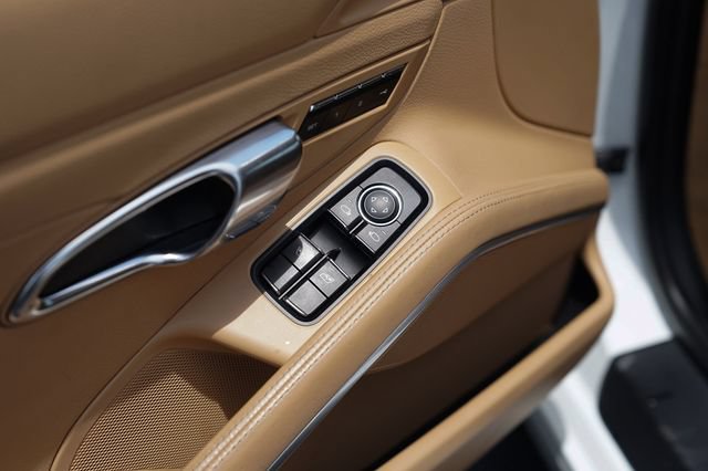 Used 2017 Porsche 911 Carrera image 35