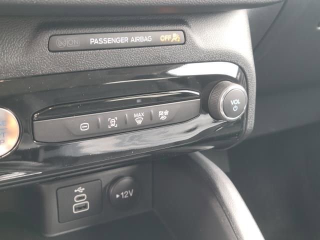 New 2026 Ford Escape SE w/ Class II Trailer Tow Package image 33