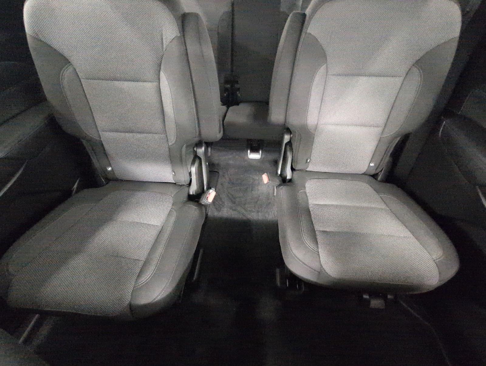 Used 2023 Chevrolet Traverse LT AWD/4WD image 25
