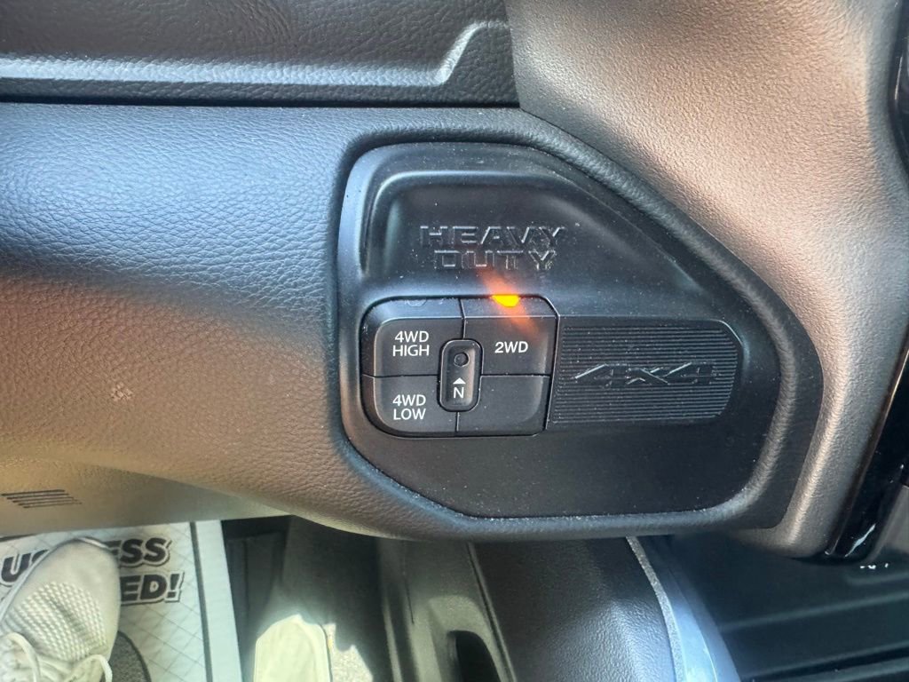 Used 2020 RAM 2500 Laramie w/ Night Edition AWD/4WD image 26