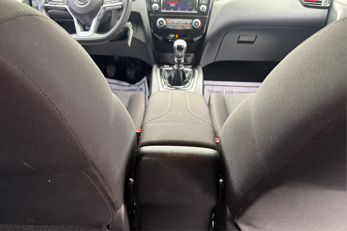 Used 2019 Nissan Rogue Sport S FWD image 19